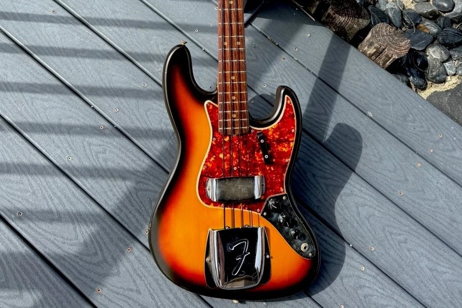 Fender Jazz Bass, pre-CBS (1960–1964)